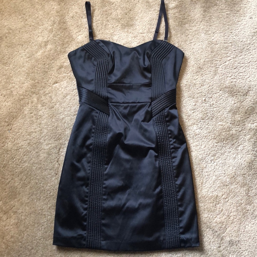 Excellent condition Black Guess Dress. Size 1.